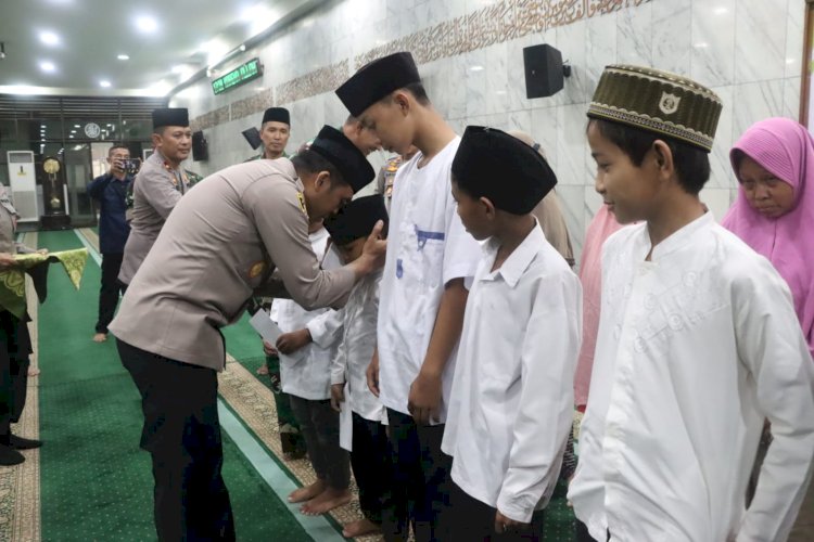Safari Ramadhan Kapolresta Sidoarjo di Masjid Agung